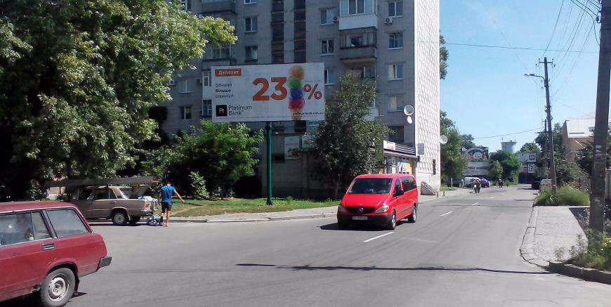 Билборд формат 3х6 №140611 в городе Кременчуг (Полтавская область) `Билборд №140611 в городе Кременчуг (Полтавская область), размещение наружной рекламы, IDMedia-аренда по самым низким ценам!`