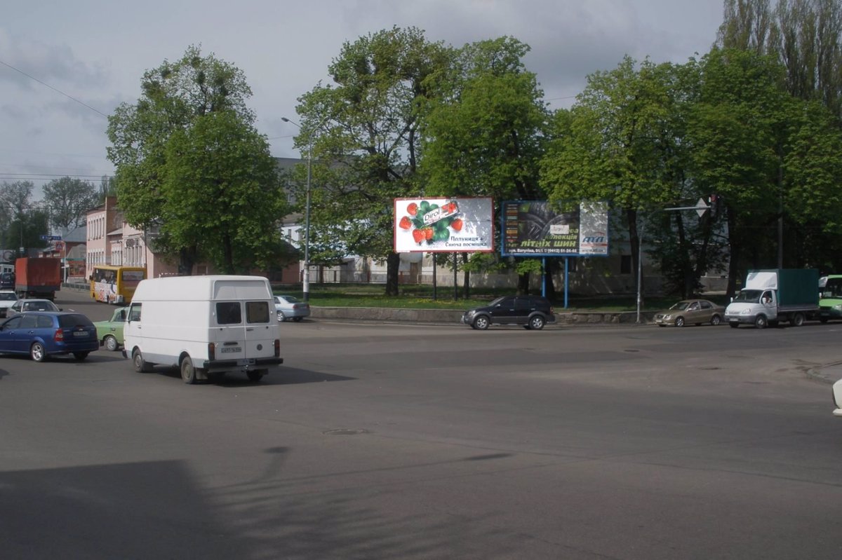 `Билборд №141374 в городе Житомир (Житомирская область), размещение наружной рекламы, IDMedia-аренда по самым низким ценам!`