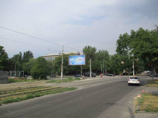 `Билборд №141443 в городе Запорожье (Запорожская область), размещение наружной рекламы, IDMedia-аренда по самым низким ценам!`