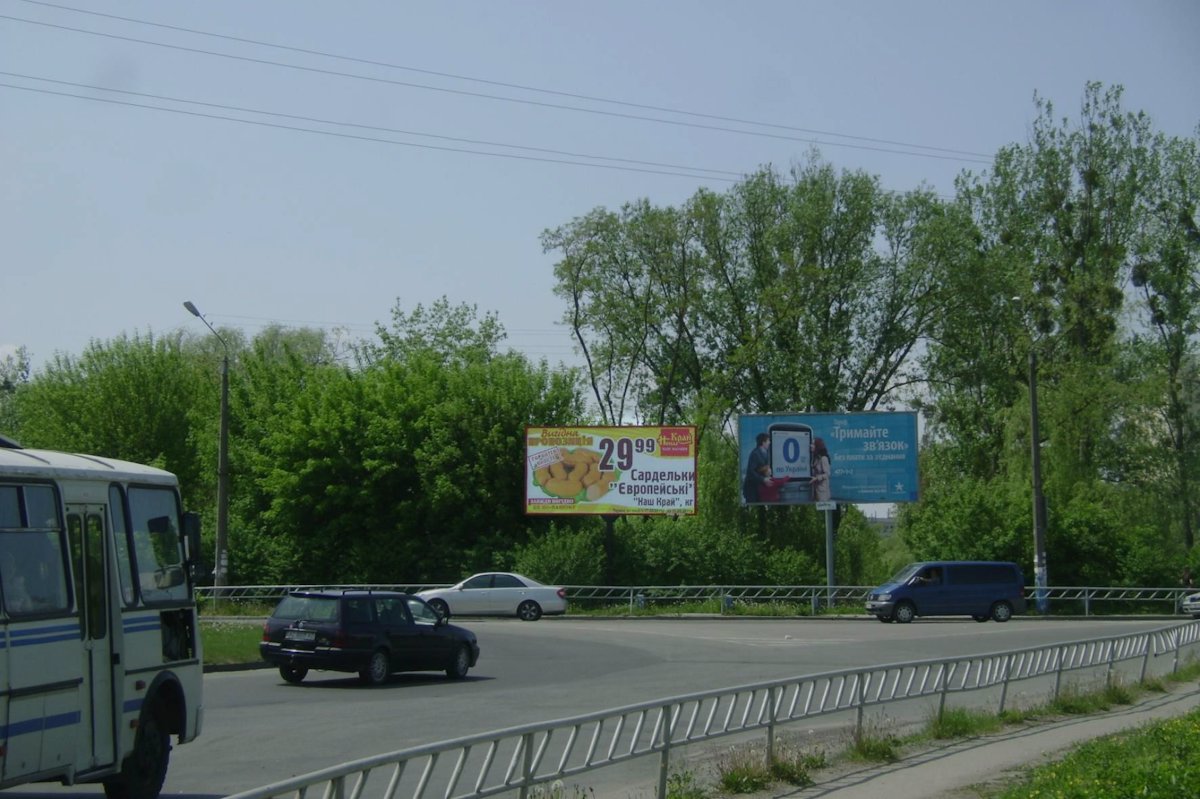 `Билборд №141801 в городе Луцк (Волынская область), размещение наружной рекламы, IDMedia-аренда по самым низким ценам!`