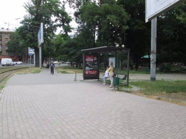 Зупинка №145308 в місті Одеса (Одеська область), розміщення зовнішнішньої реклами, IDMedia-оренда найнижчі ціни!