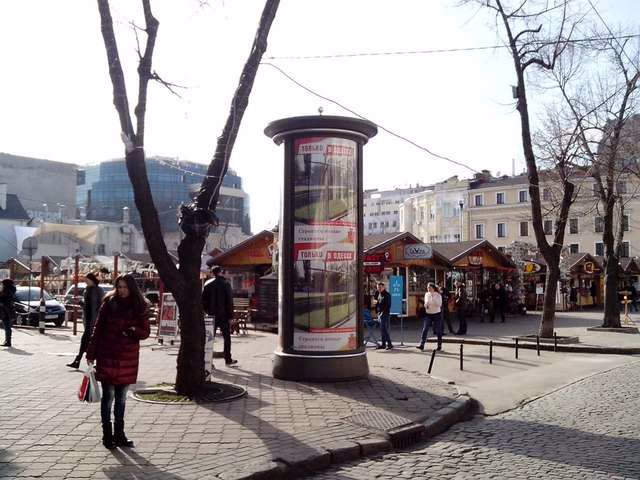 `Ситилайт №145477 в городе Одесса (Одесская область), размещение наружной рекламы, IDMedia-аренда по самым низким ценам!`