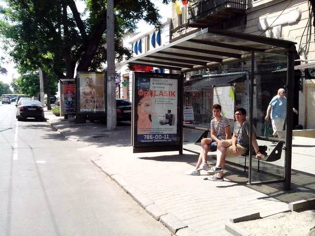 `Ситилайт №145713 в городе Одесса (Одесская область), размещение наружной рекламы, IDMedia-аренда по самым низким ценам!`