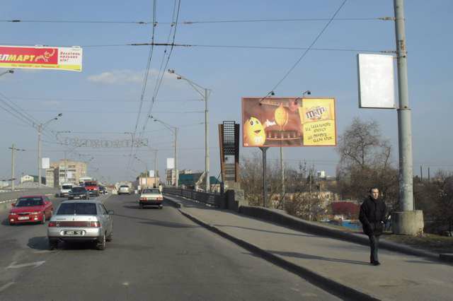 Білборд №145979 в місті Рівне (Рівненська область), розміщення зовнішнішньої реклами, IDMedia-оренда найнижчі ціни!