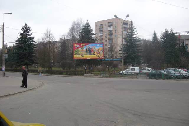 `Билборд №146134 в городе Тернополь (Тернопольская область), размещение наружной рекламы, IDMedia-аренда по самым низким ценам!`