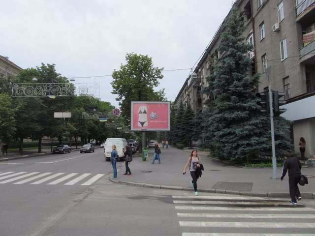 Скрол №146540 в місті Харків (Харківська область), розміщення зовнішнішньої реклами, IDMedia-оренда найнижчі ціни!