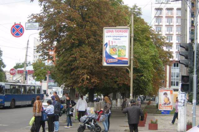 Сітілайт №147164 в місті Хмельницький (Хмельницька область), розміщення зовнішнішньої реклами, IDMedia-оренда найнижчі ціни!