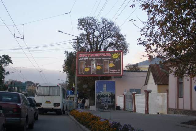 Білборд №147319 в місті Чернівці (Чернівецька область), розміщення зовнішнішньої реклами, IDMedia-оренда найнижчі ціни!