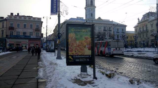 Сітілайт №147351 в місті Чернівці (Чернівецька область), розміщення зовнішнішньої реклами, IDMedia-оренда найнижчі ціни!