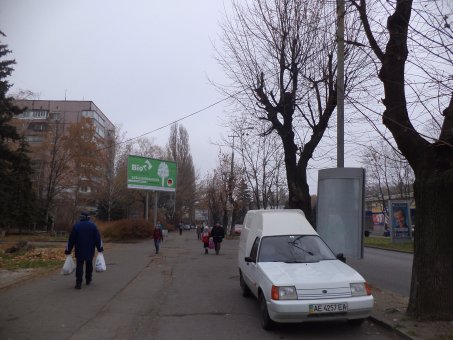 Тумба формат 1,2х0,9 №148941 в городе Днепр (Днепропетровская область) Тумба №148941 в городе Днепр (Днепропетровская область), размещение наружной рекламы, IDMedia-аренда по самым низким ценам!
