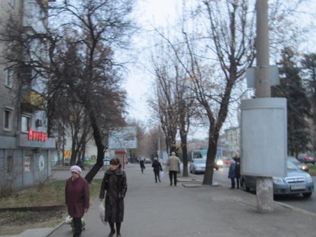Тумба формат 1,2х0,9 №148951 в городе Днепр (Днепропетровская область) Тумба №148951 в городе Днепр (Днепропетровская область), размещение наружной рекламы, IDMedia-аренда по самым низким ценам!