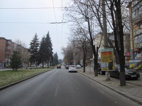 Тумба формат 1,2х0,9 №148964 в городе Днепр (Днепропетровская область) Тумба №148964 в городе Днепр (Днепропетровская область), размещение наружной рекламы, IDMedia-аренда по самым низким ценам!