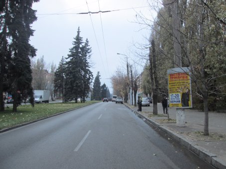 Тумба формат 1,2х0,9 №148975 в городе Днепр (Днепропетровская область) Тумба №148975 в городе Днепр (Днепропетровская область), размещение наружной рекламы, IDMedia-аренда по самым низким ценам!