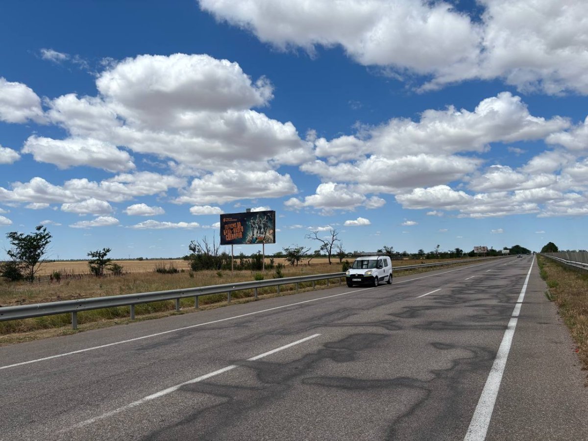 Білборд формат 3х6 №150802 в городе Херсонська область траса (Херсонська область) Білборд №150802 в місті Херсонська область траса (Херсонська область), розміщення зовнішнішньої реклами, IDMedia-оренда найнижчі ціни!