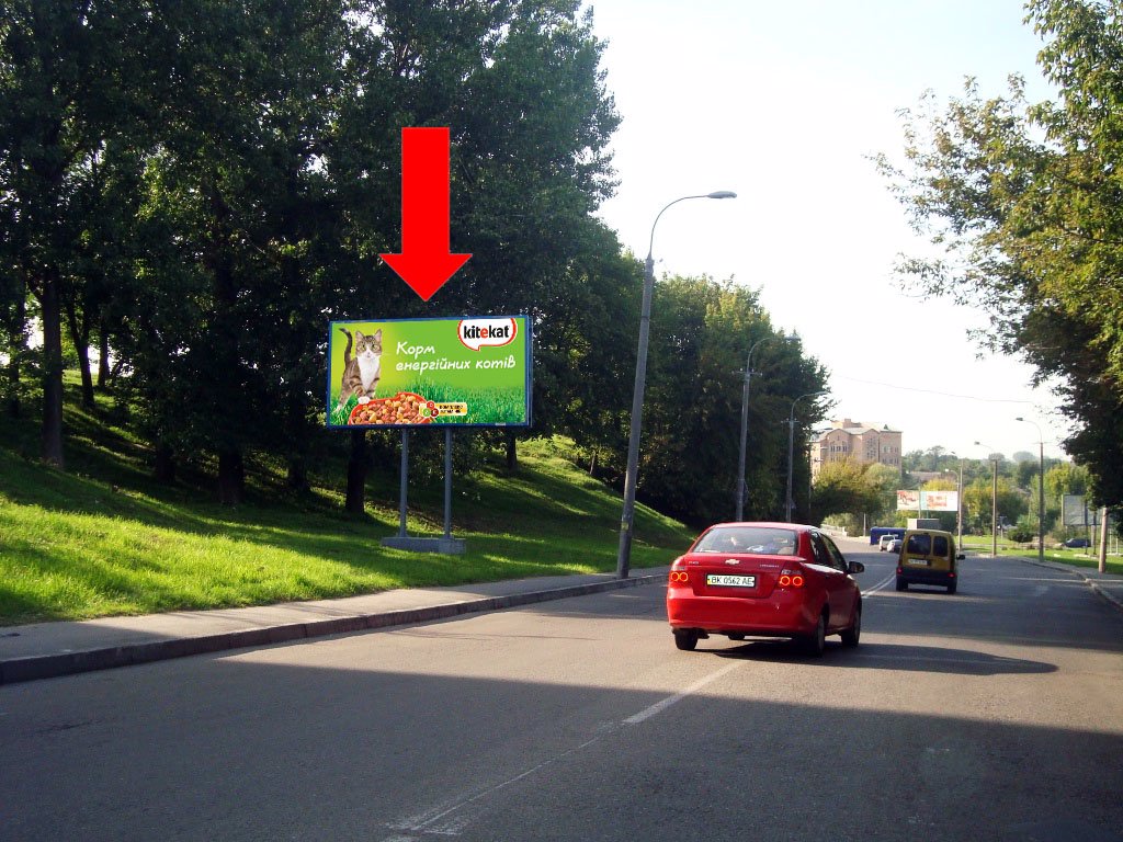 `Билборд №153871 в городе Ровно (Ровенская область), размещение наружной рекламы, IDMedia-аренда по самым низким ценам!`