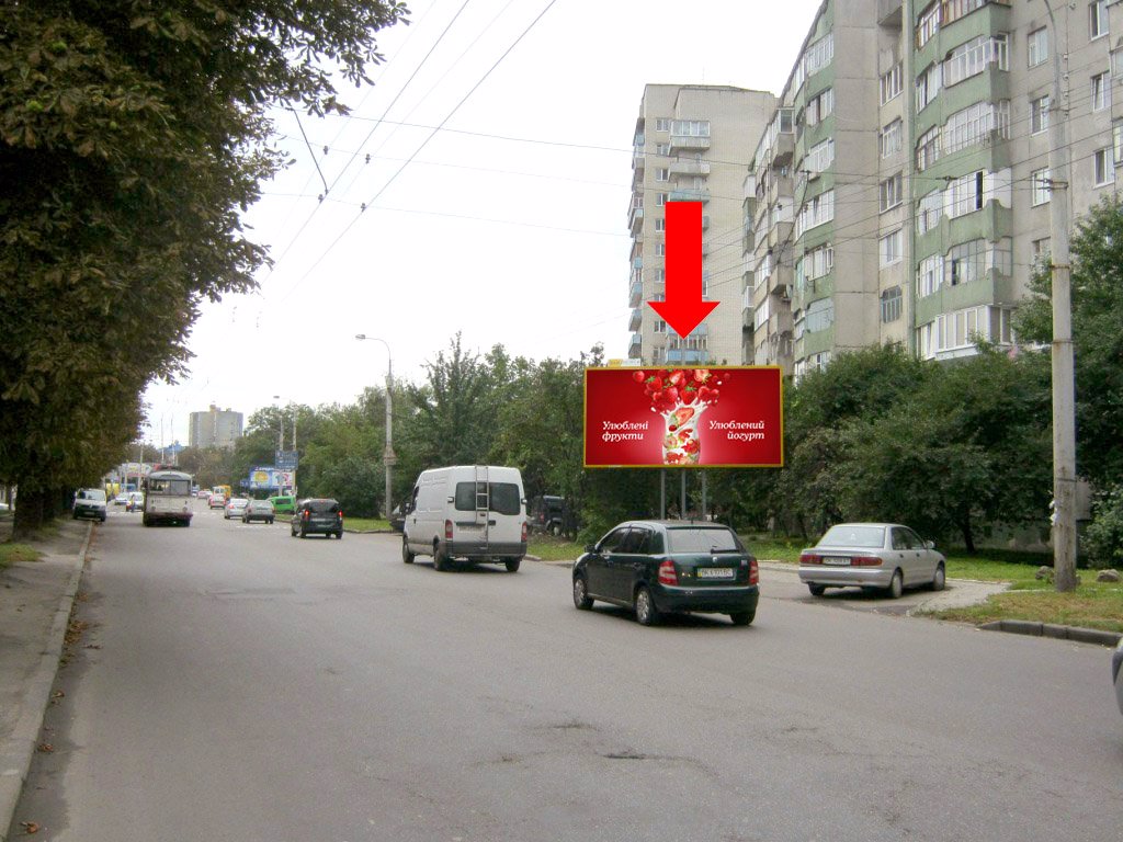 `Билборд №153892 в городе Ровно (Ровенская область), размещение наружной рекламы, IDMedia-аренда по самым низким ценам!`