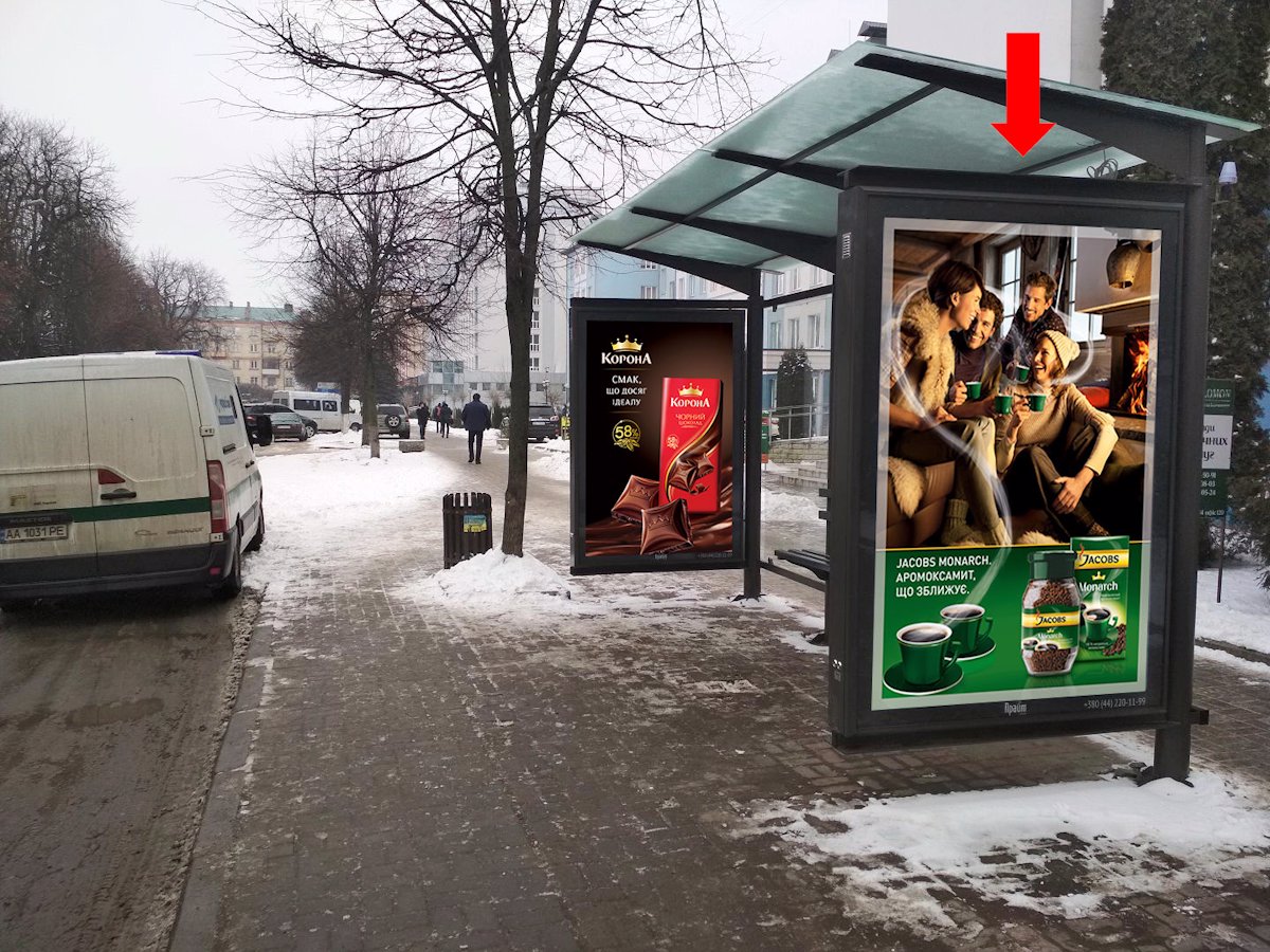 `Ситилайт №153949 в городе Ровно (Ровенская область), размещение наружной рекламы, IDMedia-аренда по самым низким ценам!`
