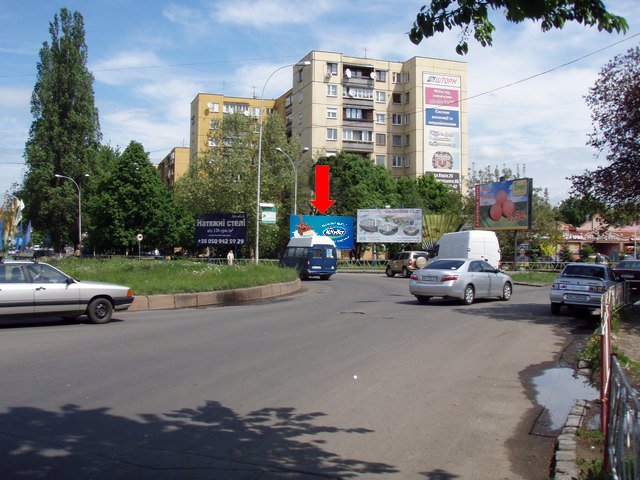 `Билборд №156302 в городе Ужгород (Закарпатская область), размещение наружной рекламы, IDMedia-аренда по самым низким ценам!`