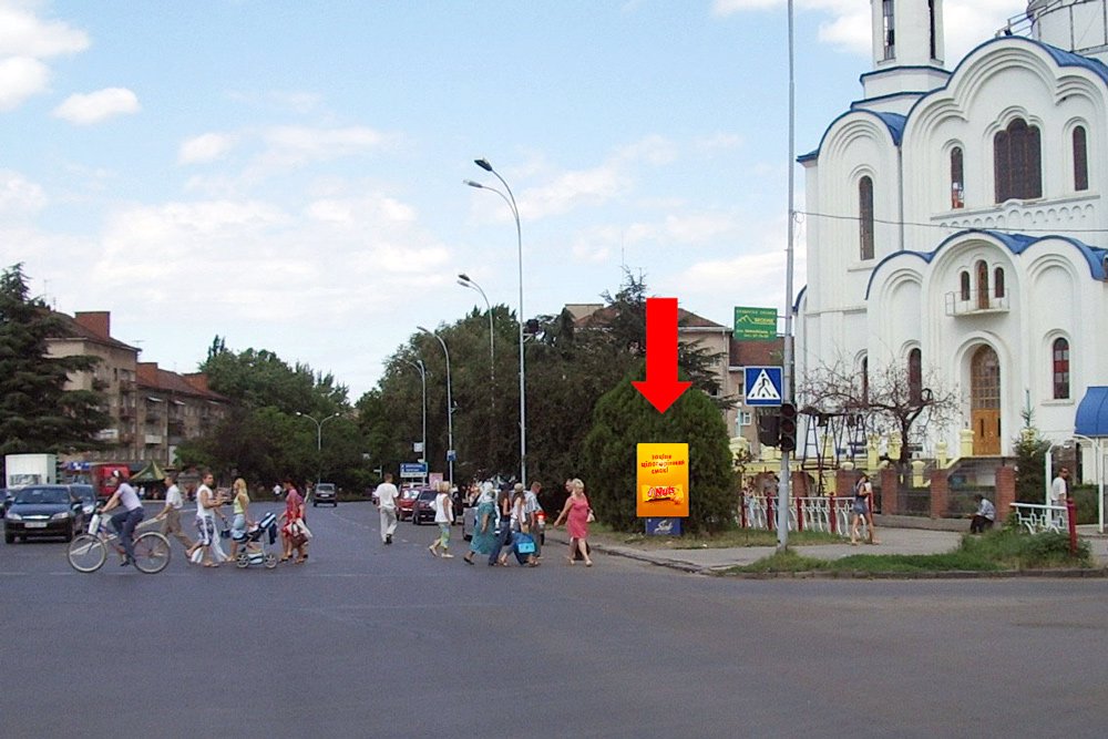 Сітілайт №156386 в місті Ужгород (Закарпатська область), розміщення зовнішнішньої реклами, IDMedia-оренда найнижчі ціни!