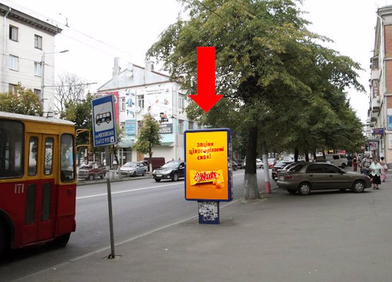 `Ситилайт №173203 в городе Житомир (Житомирская область), размещение наружной рекламы, IDMedia-аренда по самым низким ценам!`