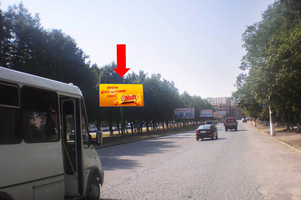 `Билборд №175286 в городе Каменец-Подольский (Хмельницкая область), размещение наружной рекламы, IDMedia-аренда по самым низким ценам!`