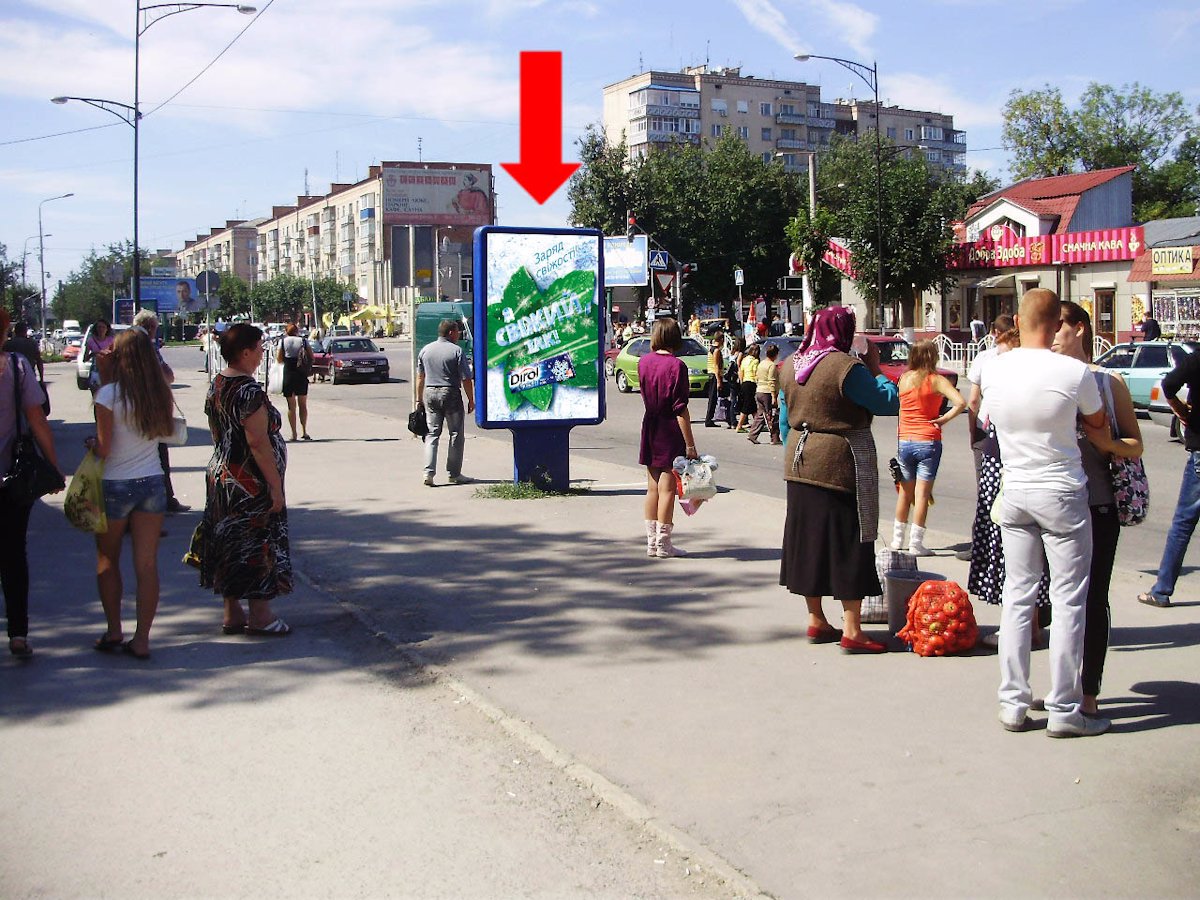 Сітілайт №175301 в місті Кам'янець-Подільський (Хмельницька область), розміщення зовнішнішньої реклами, IDMedia-оренда найнижчі ціни!