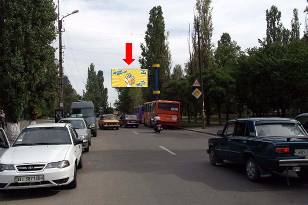 Білборд №175941 в місті Кременчук (Полтавська область), розміщення зовнішнішньої реклами, IDMedia-оренда найнижчі ціни!