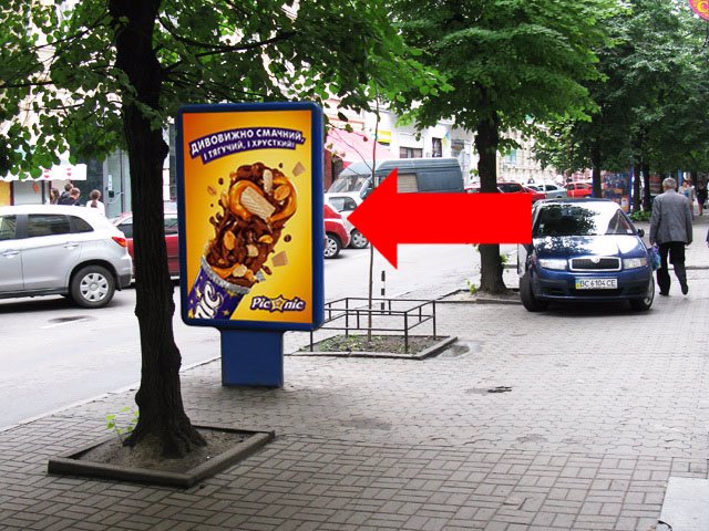 `Ситилайт №178208 в городе Львов (Львовская область), размещение наружной рекламы, IDMedia-аренда по самым низким ценам!`