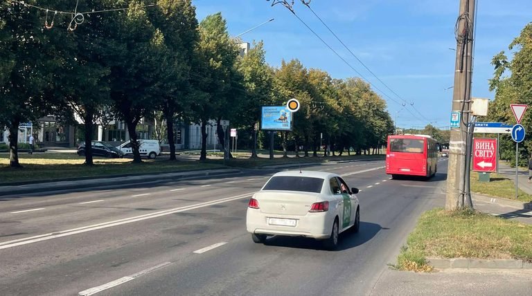 Беклайт №180336 в місті Львів (Львівська область), розміщення зовнішнішньої реклами, IDMedia-оренда найнижчі ціни!
