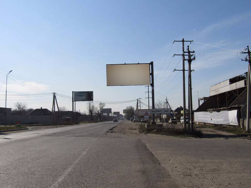 Білборд №186411 в місті Безлюдівка (Харківська область), розміщення зовнішнішньої реклами, IDMedia-оренда найнижчі ціни!
