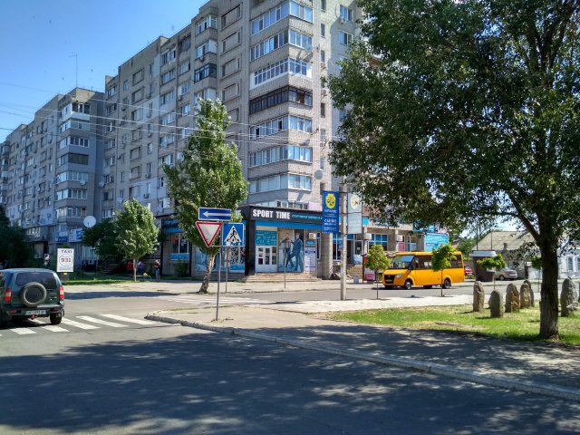 `Холдер №189937 в городе Бердянск (Запорожская область), размещение наружной рекламы, IDMedia-аренда по самым низким ценам!`