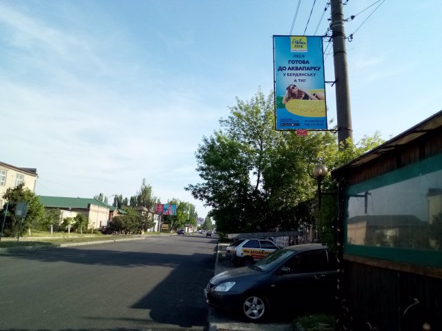 `Холдер №189943 в городе Бердянск (Запорожская область), размещение наружной рекламы, IDMedia-аренда по самым низким ценам!`