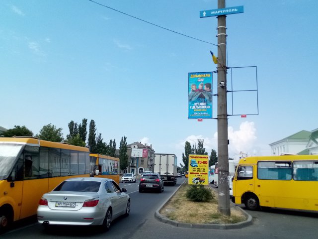 `Холдер №189947 в городе Бердянск (Запорожская область), размещение наружной рекламы, IDMedia-аренда по самым низким ценам!`