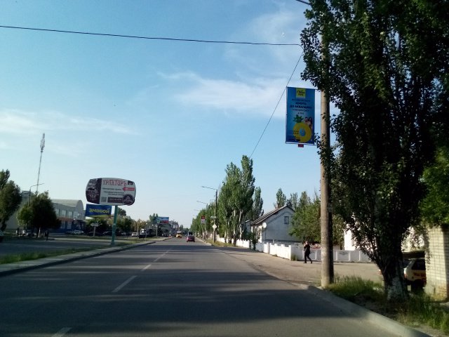`Холдер №189964 в городе Бердянск (Запорожская область), размещение наружной рекламы, IDMedia-аренда по самым низким ценам!`