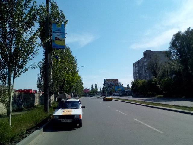 `Холдер №189971 в городе Бердянск (Запорожская область), размещение наружной рекламы, IDMedia-аренда по самым низким ценам!`