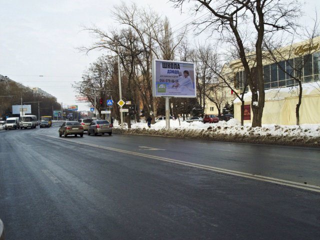 Беклайт №190 в місті Донецьк (Донецька область), розміщення зовнішнішньої реклами, IDMedia-оренда найнижчі ціни!