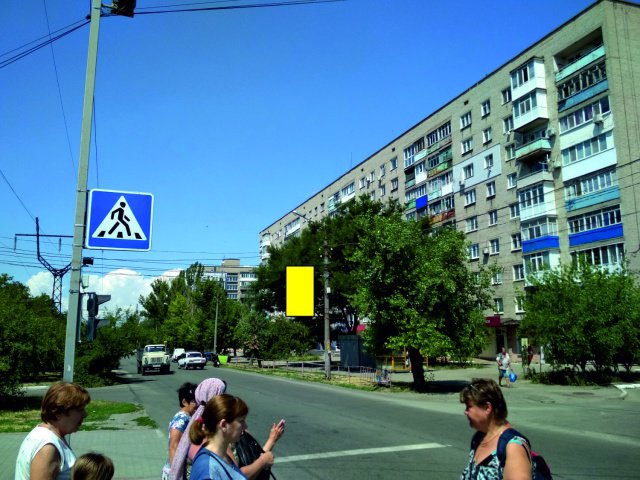 Холдер №190154 в місті Бердянськ (Запорізька область), розміщення зовнішнішньої реклами, IDMedia-оренда найнижчі ціни!