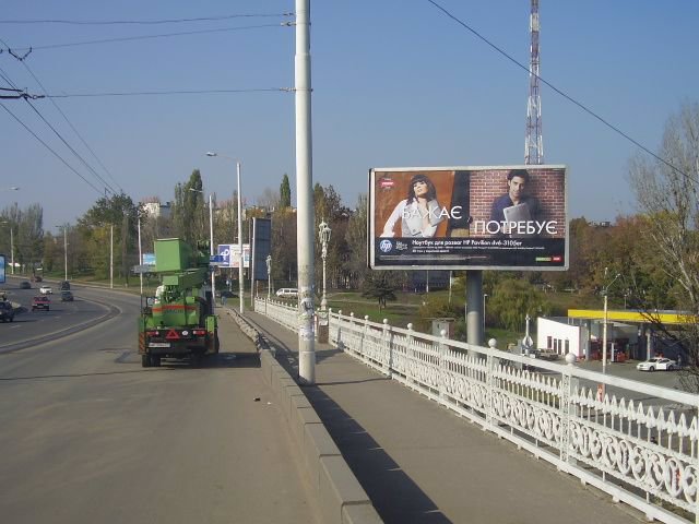 `Билборд №194123 в городе Одесса (Одесская область), размещение наружной рекламы, IDMedia-аренда по самым низким ценам!`