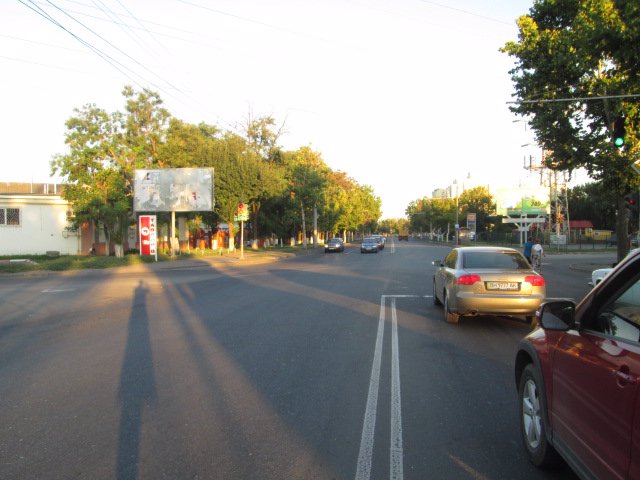 Білборд формат 3х6 №194202 в городе Одеса (Одеська область) Білборд №194202 в місті Одеса (Одеська область), розміщення зовнішнішньої реклами, IDMedia-оренда найнижчі ціни!