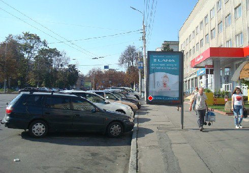 Сітілайт №199323 в місті Вінниця (Вінницька область), розміщення зовнішнішньої реклами, IDMedia-оренда найнижчі ціни!