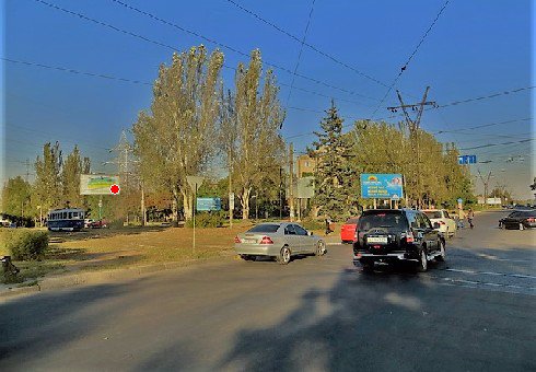 Билборд формат Призма 3x6 №199752 в городе Запорожье (Запорожская область) `Билборд №199752 в городе Запорожье (Запорожская область), размещение наружной рекламы, IDMedia-аренда по самым низким ценам!`