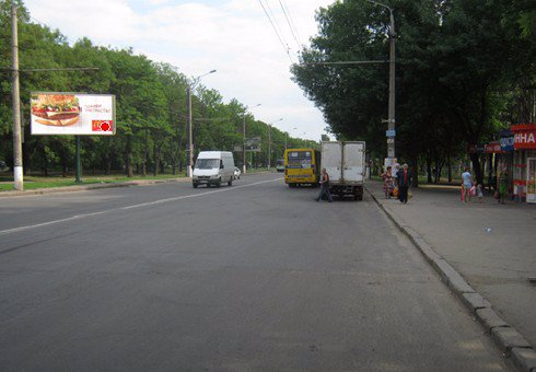 `Билборд №201031 в городе Николаев (Николаевская область), размещение наружной рекламы, IDMedia-аренда по самым низким ценам!`