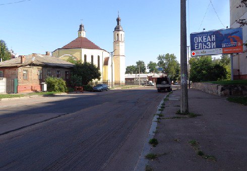 Билборд формат 3x6 №202737 в городе Чернигов (Черниговская область) `Билборд №202737 в городе Чернигов (Черниговская область), размещение наружной рекламы, IDMedia-аренда по самым низким ценам!`