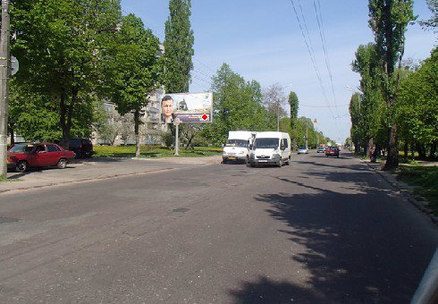 Білборд №202768 в місті Чернігів (Чернігівська область), розміщення зовнішнішньої реклами, IDMedia-оренда найнижчі ціни!