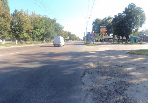 Білборд формат 3x6 №202784 в городе Чернігів (Чернігівська область) Білборд №202784 в місті Чернігів (Чернігівська область), розміщення зовнішнішньої реклами, IDMedia-оренда найнижчі ціни!