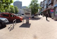 `Ситилайт №202828 в городе Чернигов (Черниговская область), размещение наружной рекламы, IDMedia-аренда по самым низким ценам!`