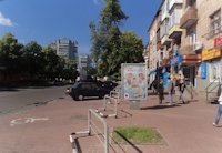 `Ситилайт №202830 в городе Чернигов (Черниговская область), размещение наружной рекламы, IDMedia-аренда по самым низким ценам!`