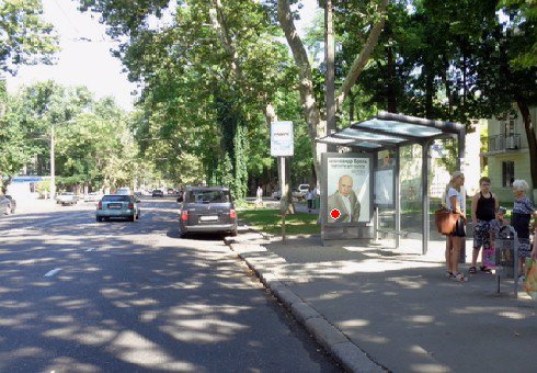 Зупинка №203000 в місті Одеса (Одеська область), розміщення зовнішнішньої реклами, IDMedia-оренда найнижчі ціни!