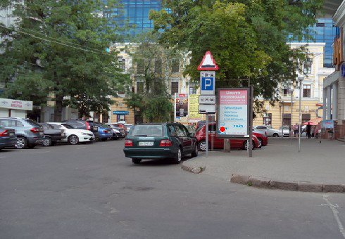 Сітілайт №203043 в місті Одеса (Одеська область), розміщення зовнішнішньої реклами, IDMedia-оренда найнижчі ціни!