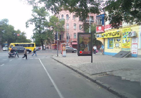 Сітілайт №203272 в місті Одеса (Одеська область), розміщення зовнішнішньої реклами, IDMedia-оренда найнижчі ціни!